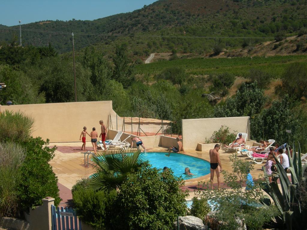 Les Du Relais D'aguilar